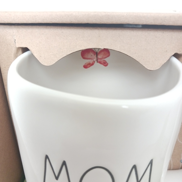 Rae Dunn Mom and Mini Floral Butterfly Ceramic Mug Gift Box Set - Picture 3 of 16
